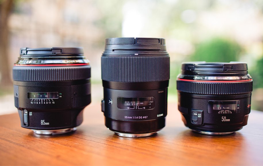   کانن با معرفی لنز تله‌فوتوی میان‌رده‌ی EF 85mm f/1.8 USM به عنوان ابزاری ایده‌آل برای عکاسی پرتره، عکاسان زیادی را که بودجه‌ی محدودی دارند شگفت‌زده کرده است. این لنز پرایم، با فاصله کانونی ۸۵ میلیمتر، به عنوان یکی از بهترین انتخاب‌ها برای دوربین‌های سری APS-C و دوربین‌های غیرفول‌فریم کانن محسوب می ...